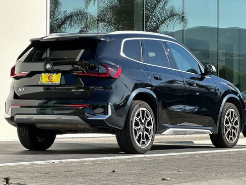 Used 2023 BMW X1 xDrive28i w/ Convenience Package AWD/4WD image 3