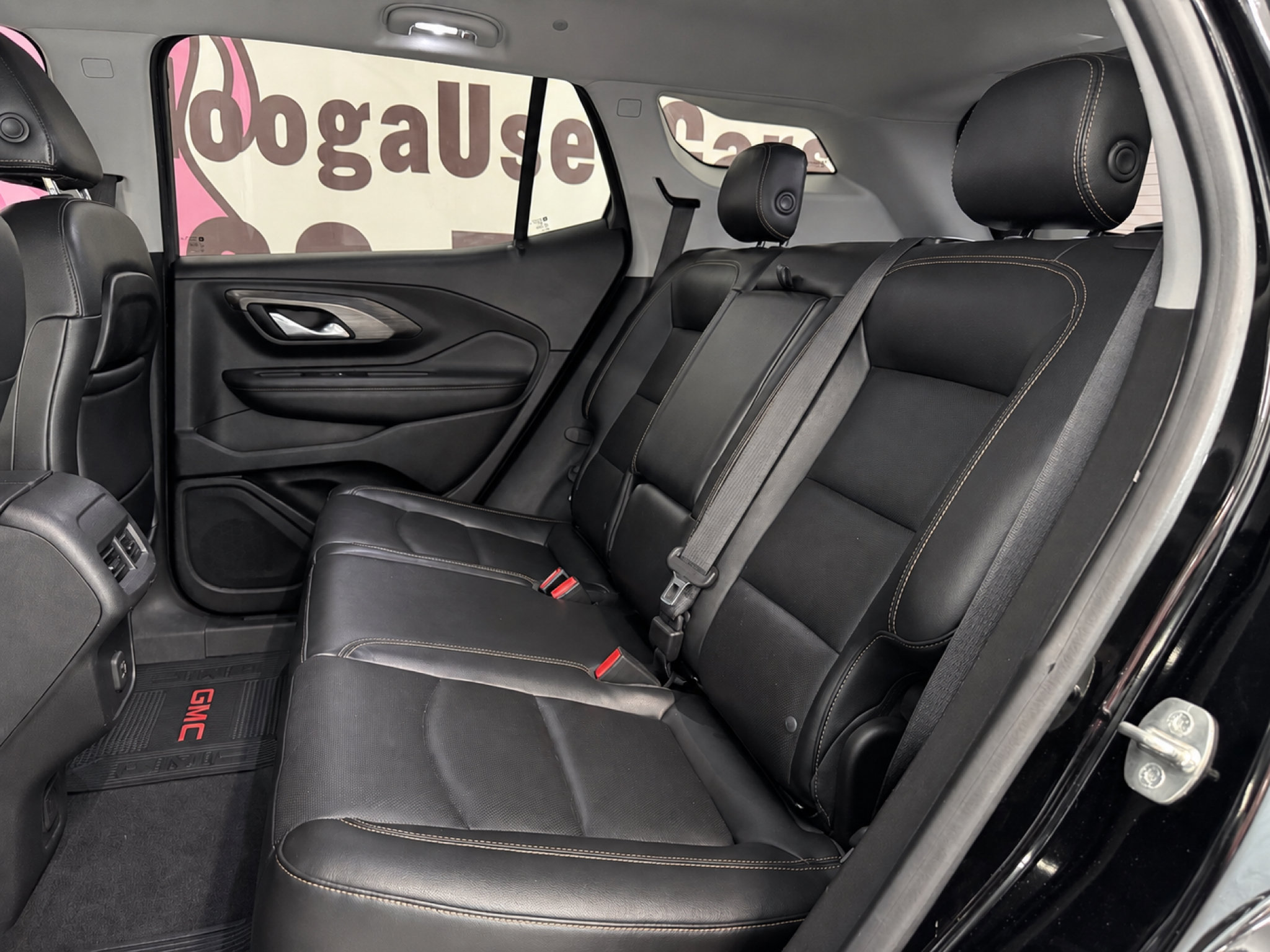 Used 2019 GMC Terrain SLT w/ Preferred Package FWD image 17