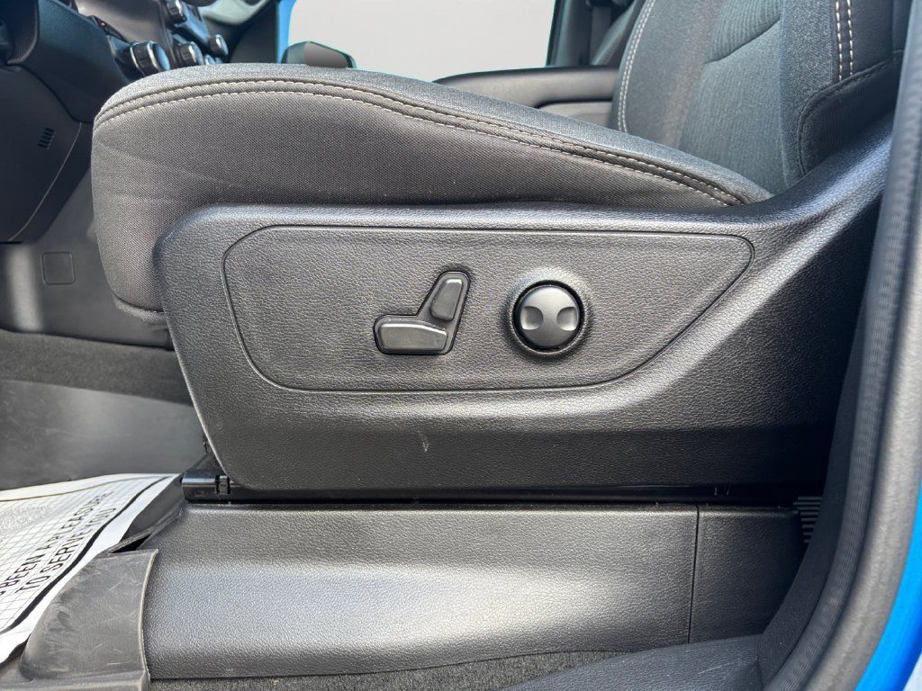 Used 2022 RAM 1500 Big Horn RWD image 25