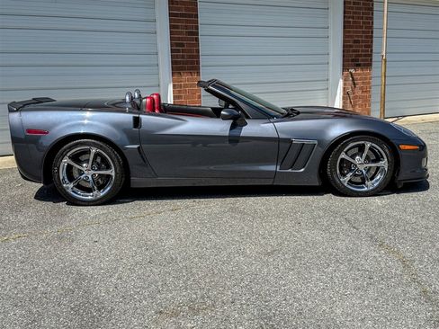 Used 2012 Chevrolet Corvette Grand Sport w/ 3LT Preferred Equipment Group RWD image 37