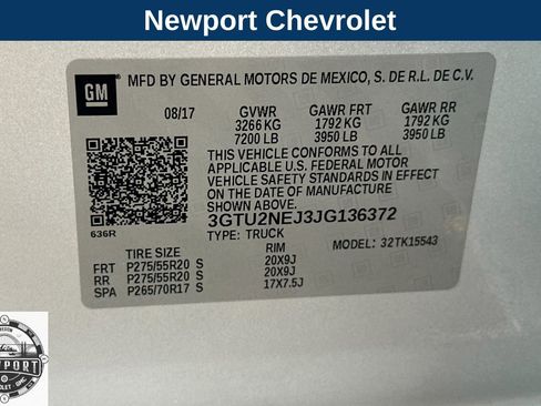 Used 2018 GMC Sierra 1500 SLT w/ SLT Premium Package image 28