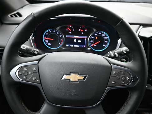Certified 2023 Chevrolet Traverse LT FWD image 26