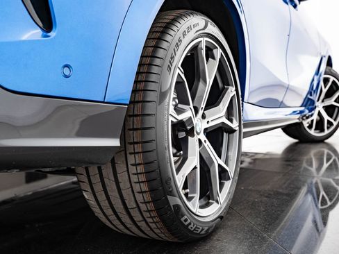 Used 2020 BMW X6 M50i AWD/4WD image 51