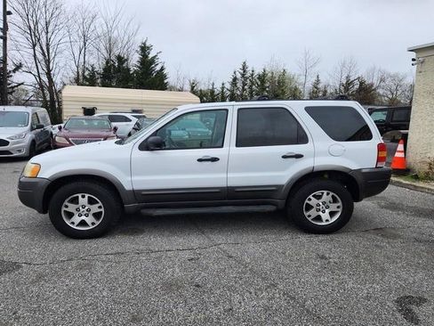 Used 2004 Ford Escape XLT AWD/4WD image 4