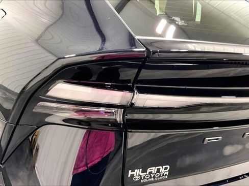 New 2026 Toyota Prius Plug-In Hybrid FWD image 25