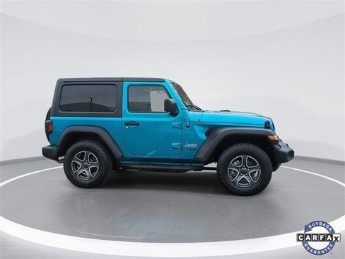 Certified 2019 Jeep Wrangler Sport image 11