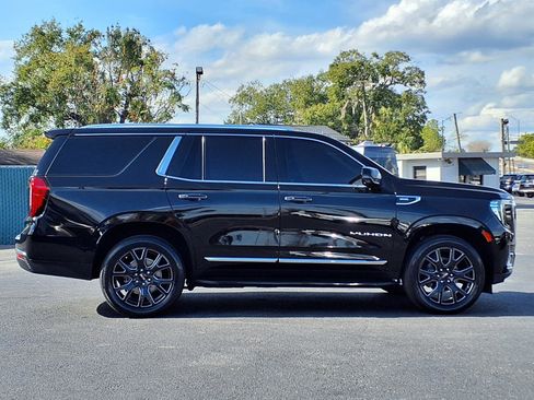 Used 2021 GMC Yukon SLT w/ Rear Media and Nav Package image 31