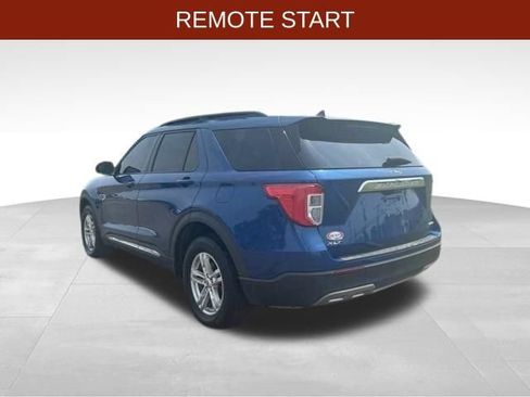 Used 2021 Ford Explorer XLT w/ Equipment Group 202A AWD/4WD image 5