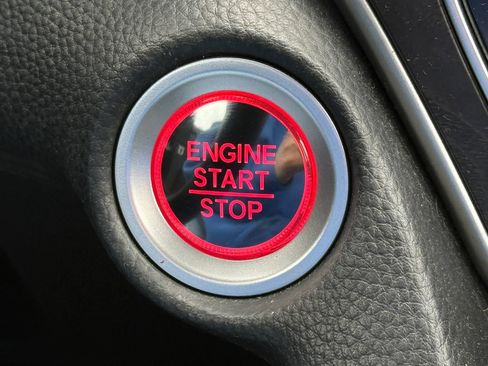 Used 2020 Honda Accord EX image 26