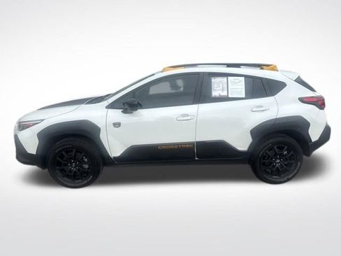 Used 2024 Subaru Crosstrek 2.5i Wilderness w/ Crosstrek Mirror Package AWD/4WD image 2