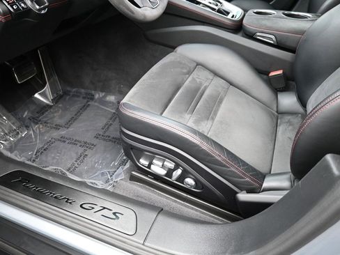 Used 2020 Porsche Panamera GTS image 6
