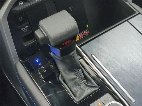 Used 2025 Toyota Sequoia Platinum w/ TRD Off-Road Package image 19