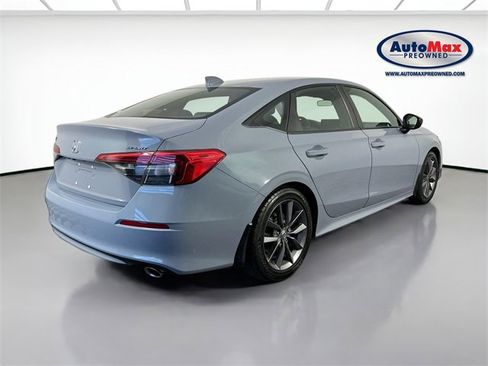 Used 2022 Honda Civic Sport image 2