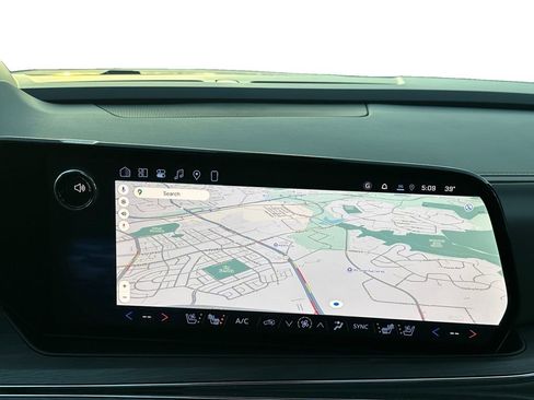 New 2026 Chevrolet Suburban Premier image 15