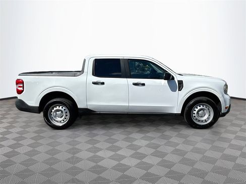 Used 2023 Ford Maverick XL w/ Equipment Group 100A Standard image 5