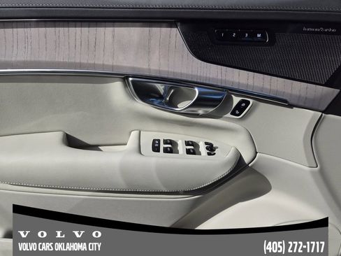 Used 2026 Volvo XC90 B6 Ultra image 22