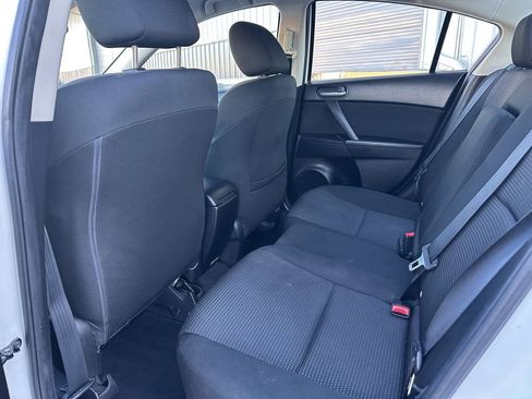 Used 2012 MAZDA MAZDA3 i Touring image 19
