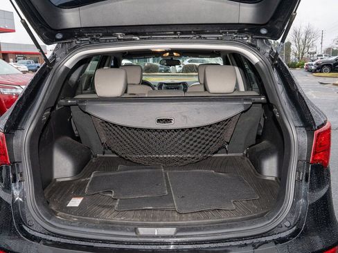 Used 2017 Hyundai Santa Fe Sport image 5
