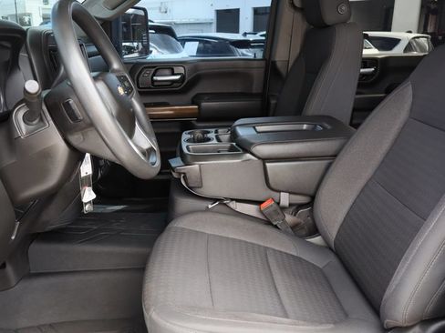 Certified 2022 Chevrolet Silverado 2500 LT AWD/4WD image 21