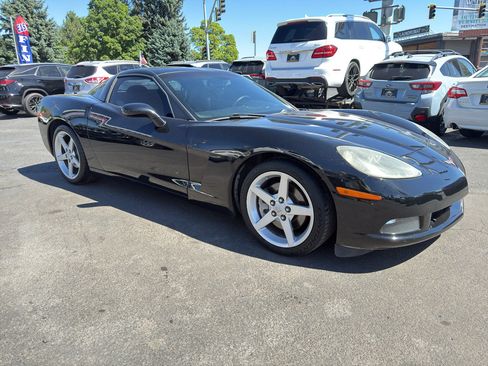 Used 2005 Chevrolet Corvette Coupe w/ Preferred Equipment Group RWD image 10