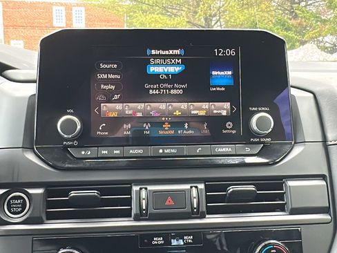 Certified 2024 Nissan Pathfinder S image 16