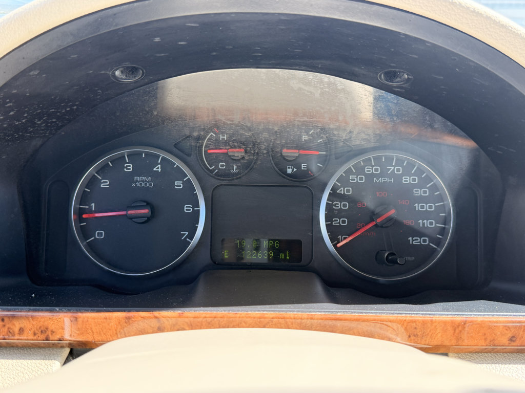 Used 2005 Ford Five Hundred SEL AWD/4WD image 20