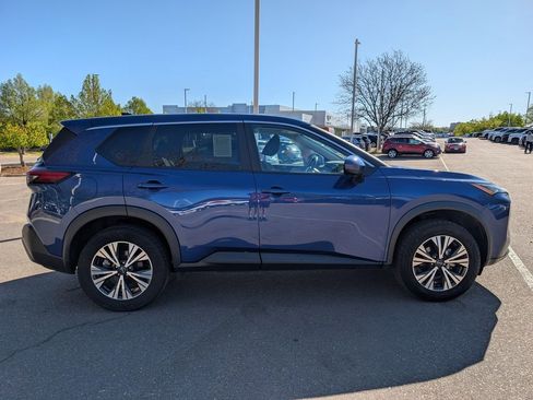 Used 2023 Nissan Rogue SV AWD/4WD image 7