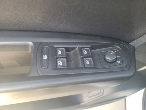 Used 2021 Volkswagen Atlas SEL image 19