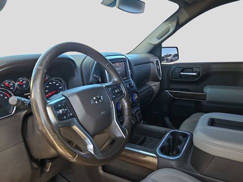 Used 2020 Chevrolet Silverado 1500 RST image 10