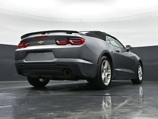 Used 2020 Chevrolet Camaro LT RWD image 35