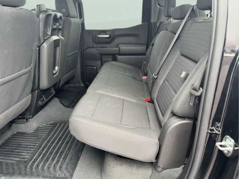 Used 2023 Chevrolet Silverado 1500 Custom image 11