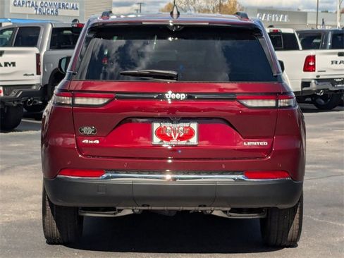 New 2025 Jeep Grand Cherokee Limited w/ Luxury Tech Group II image 6