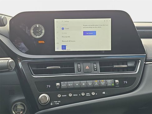 New 2025 Lexus ES 350 w/ Premium Package image 19