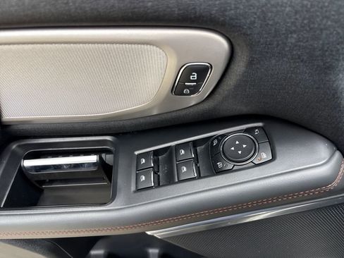 Certified 2025 Ford Expedition Active image 17