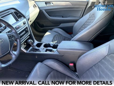 Used 2016 Hyundai Sonata Sport w/ Option Group 1V image 10