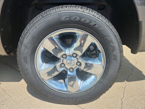 Used 2019 RAM 1500 Big Horn image 11