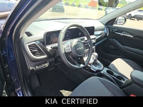 Used 2024 Kia Seltos S AWD/4WD image 14
