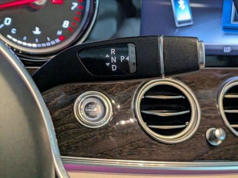 Used 2019 Mercedes-Benz E 300 image 13
