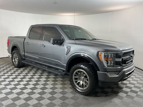 Used 2021 Ford F150 XLT w/ Equipment Group 302A High AWD/4WD image 3