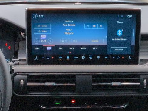 Certified 2023 Lincoln Corsair FWD image 18
