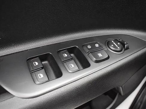 Used 2023 Kia Rio S w/ Technology Package FWD image 20