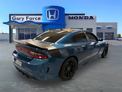 Used 2020 Dodge Charger Scat Pack w/ Daytona Edition Group image 2