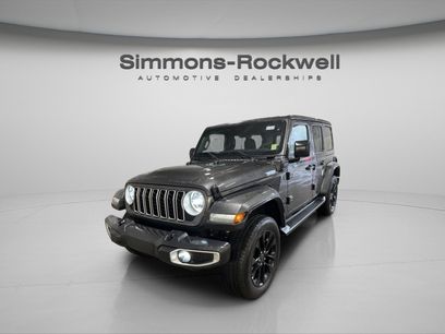 Used 2025 Jeep Wrangler Sahara