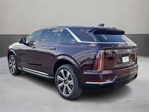 New 2026 Cadillac Escalade IQ Luxury 1 w/ LPO, Floor Liner Package image 3