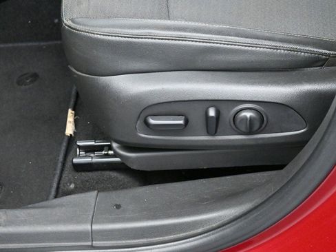 Used 2020 Buick Encore GX Preferred w/ Cold Weather Comfort Package image 16