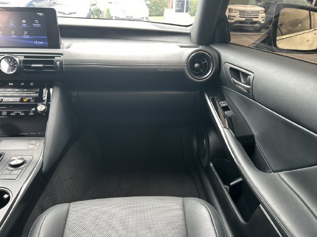 Used 2023 Lexus IS 300 w/ Comfort Package RWD image 16