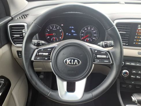 Used 2022 Kia Sportage EX image 24