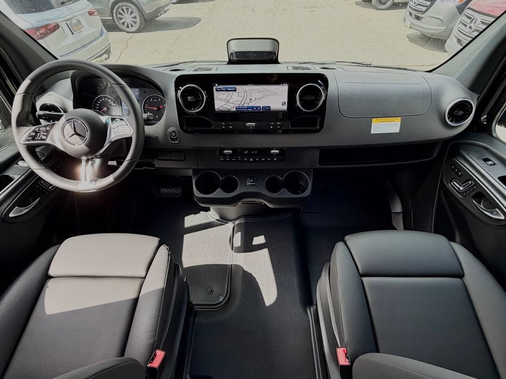 New 2026 Mercedes-Benz Sprinter 2500 image 17