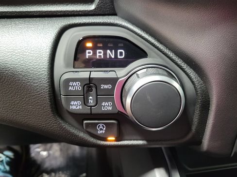 New 2026 RAM 1500 Big Horn AWD/4WD image 14