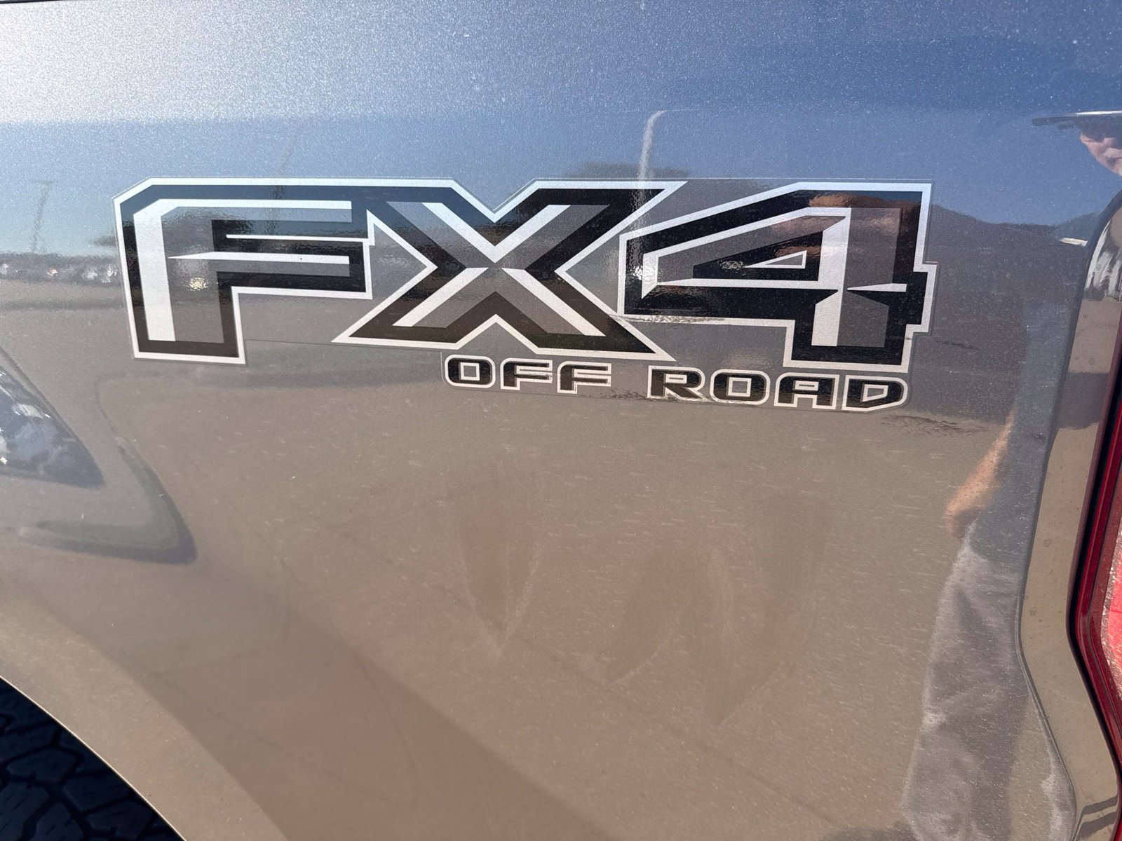 Used 2022 Ford F250 XLT w/ Black Appearance Package AWD/4WD image 9